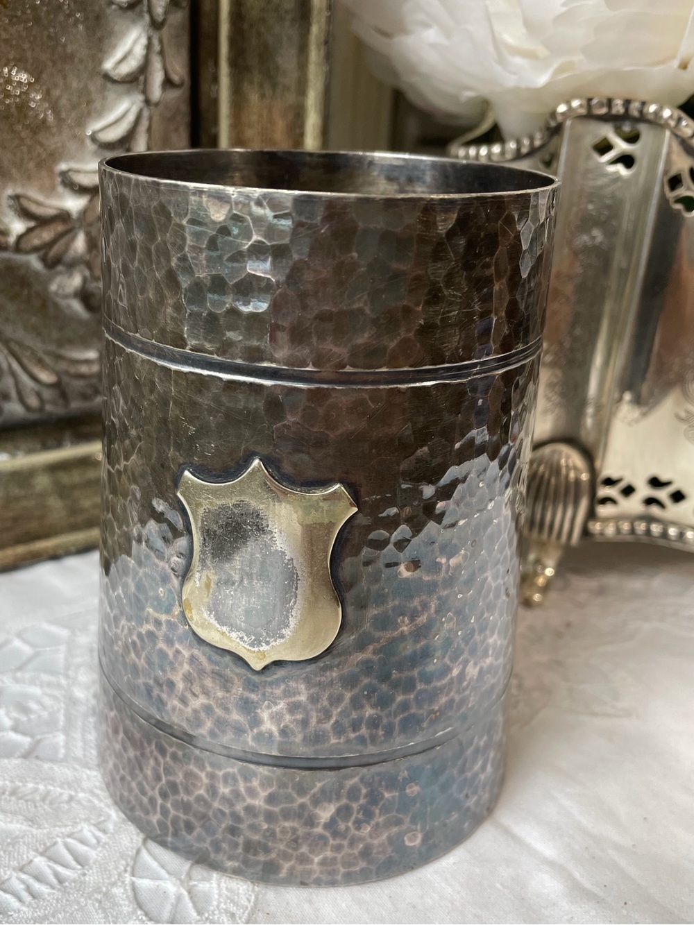 Mappin & Webb Silver hammered metal tankard shield Crest